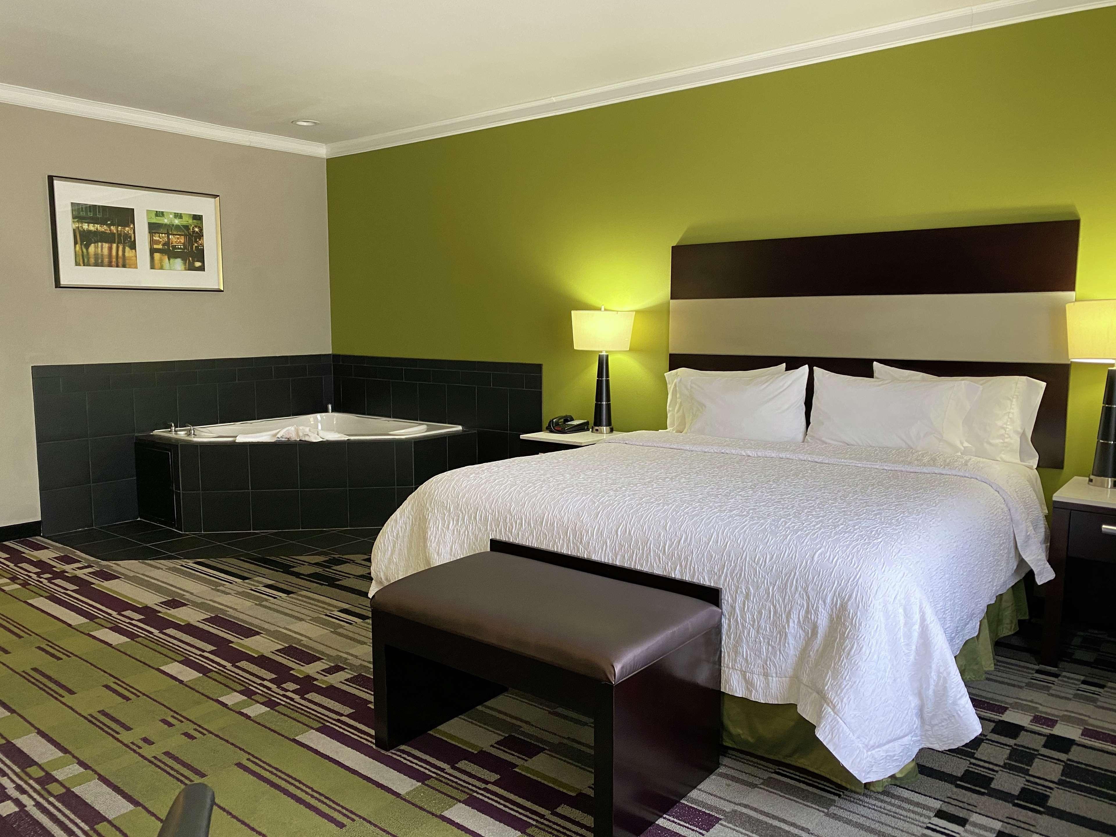 Hampton Inn By Hilton Leesville Fort Johnson Luaran gambar