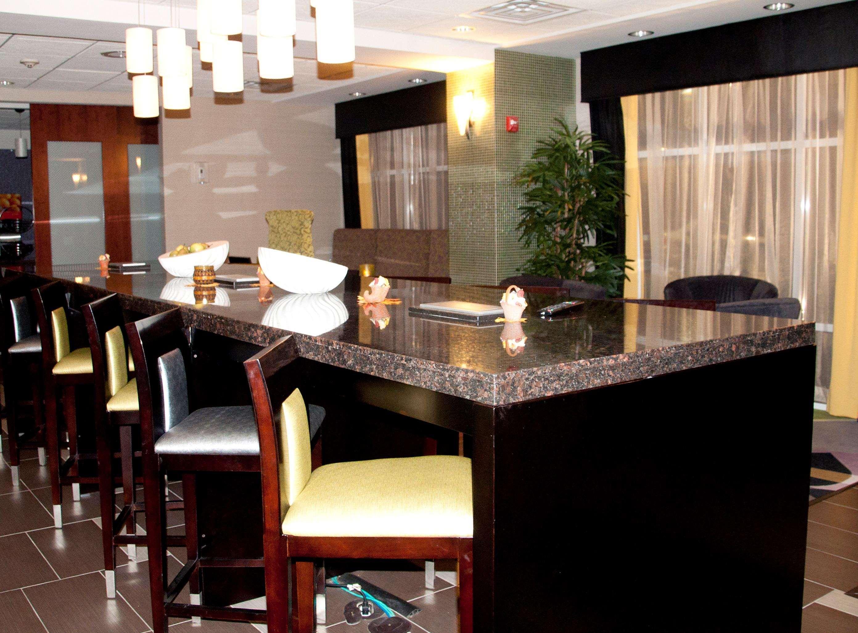 Hampton Inn By Hilton Leesville Fort Johnson Luaran gambar