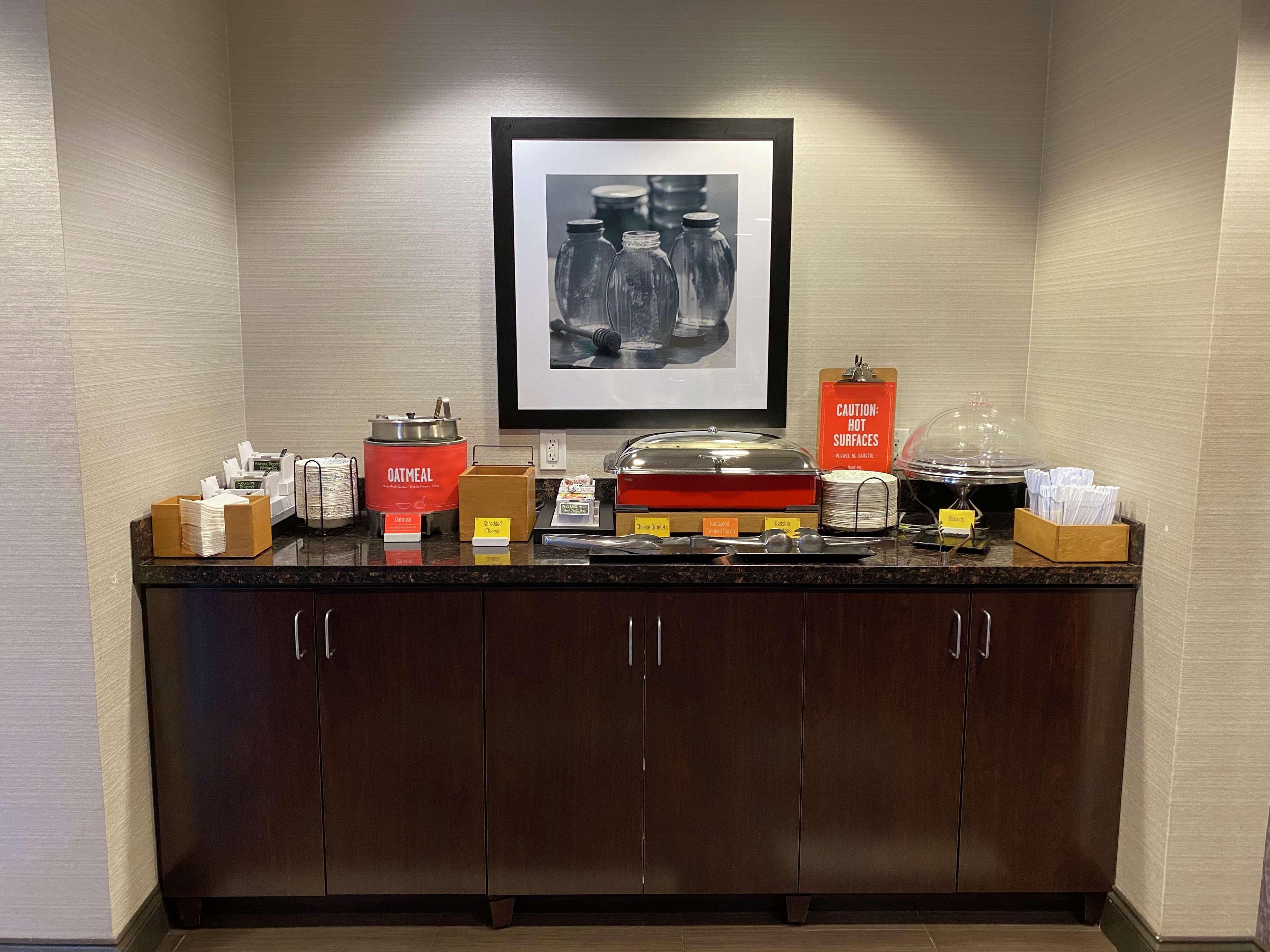 Hampton Inn By Hilton Leesville Fort Johnson Luaran gambar