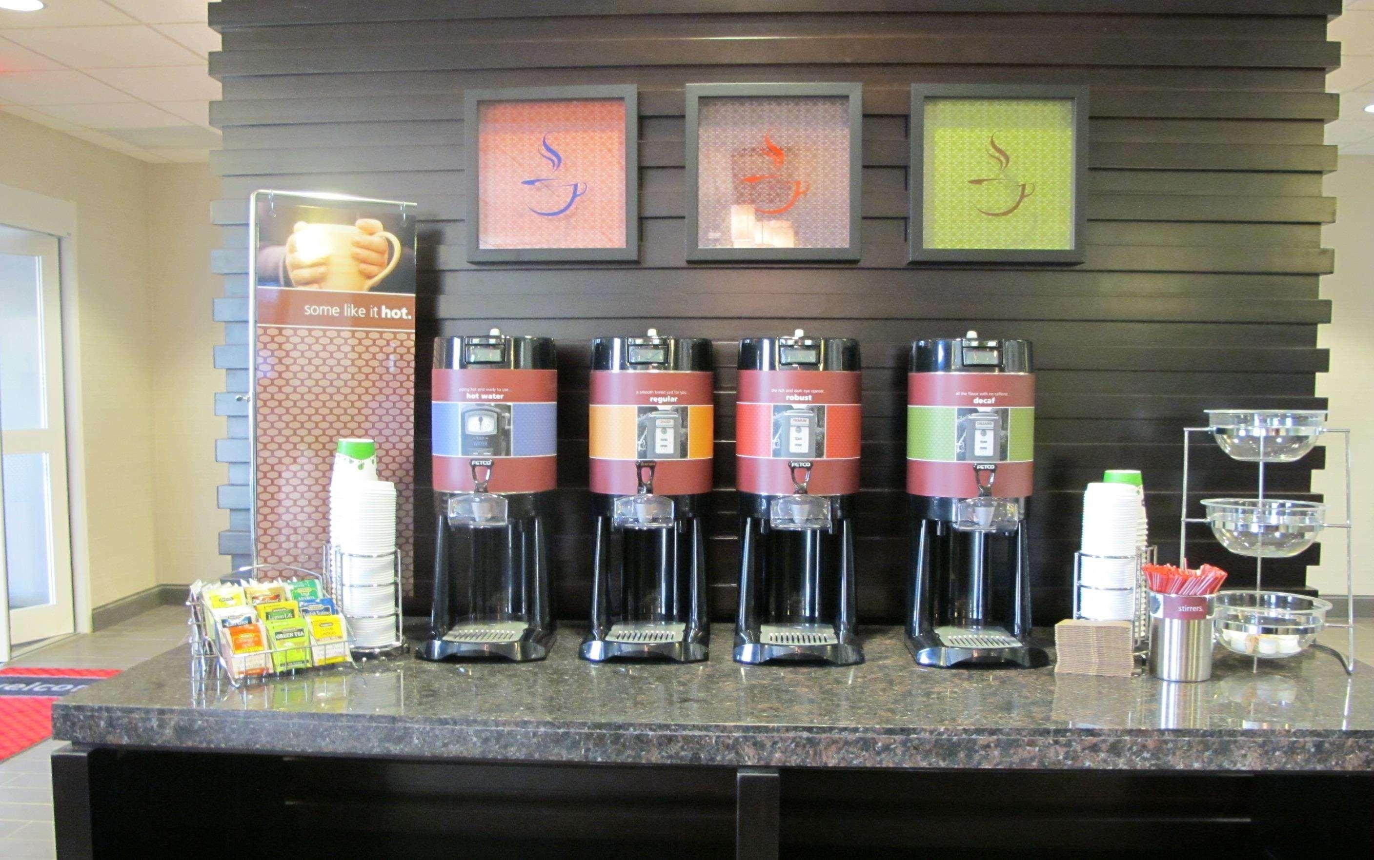 Hampton Inn By Hilton Leesville Fort Johnson Restoran gambar