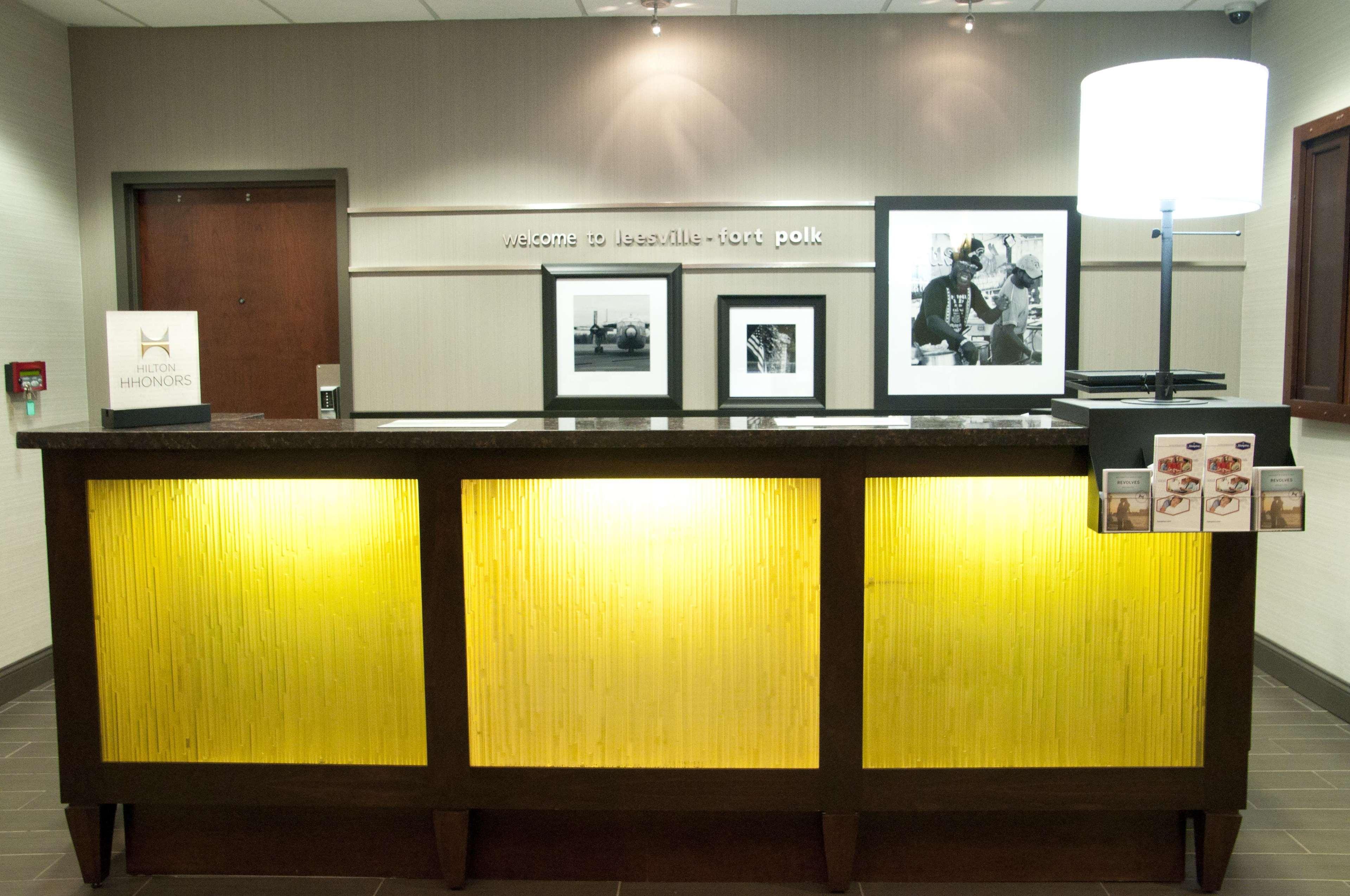 Hampton Inn By Hilton Leesville Fort Johnson Luaran gambar