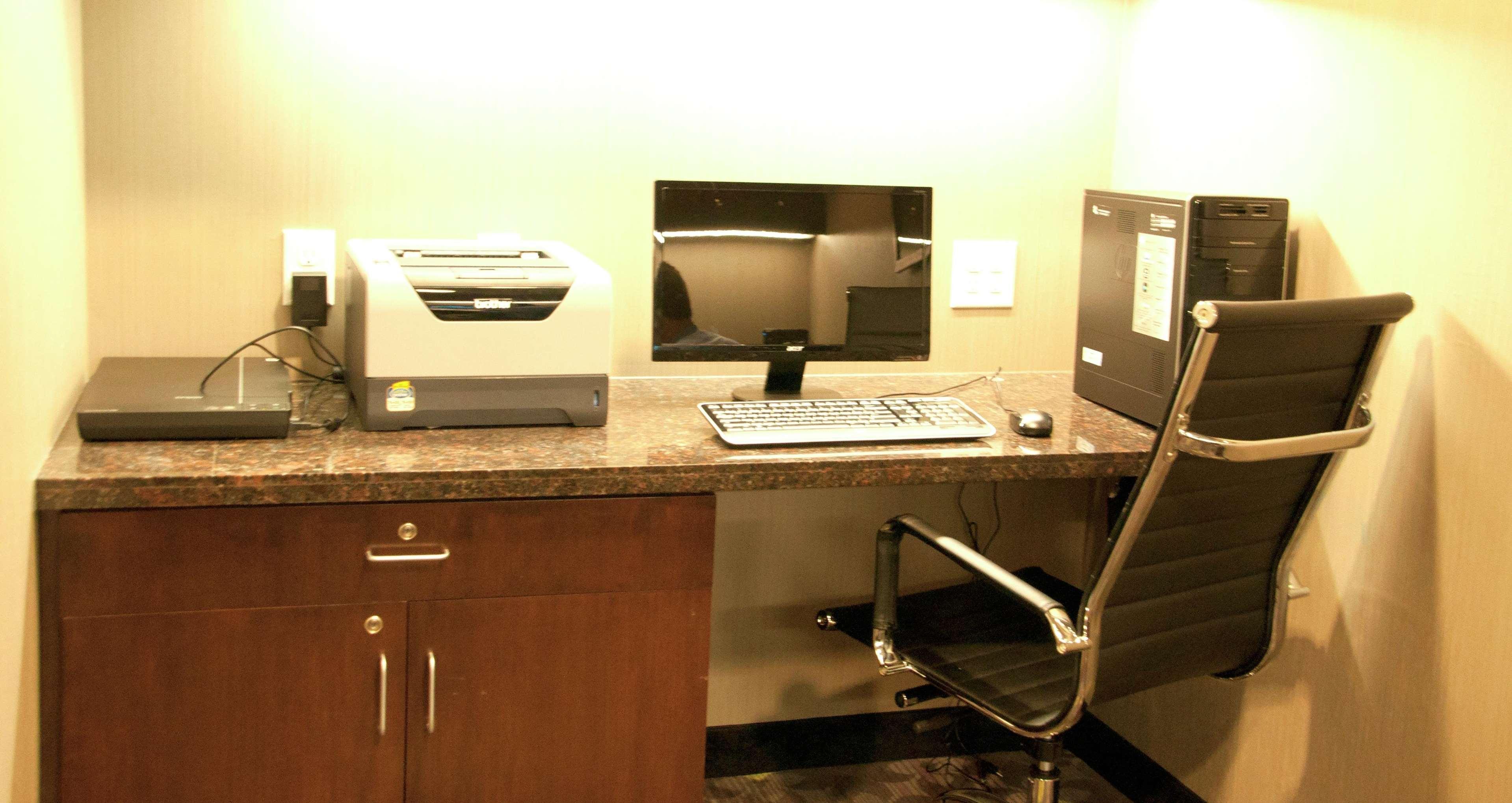 Hampton Inn By Hilton Leesville Fort Johnson Luaran gambar
