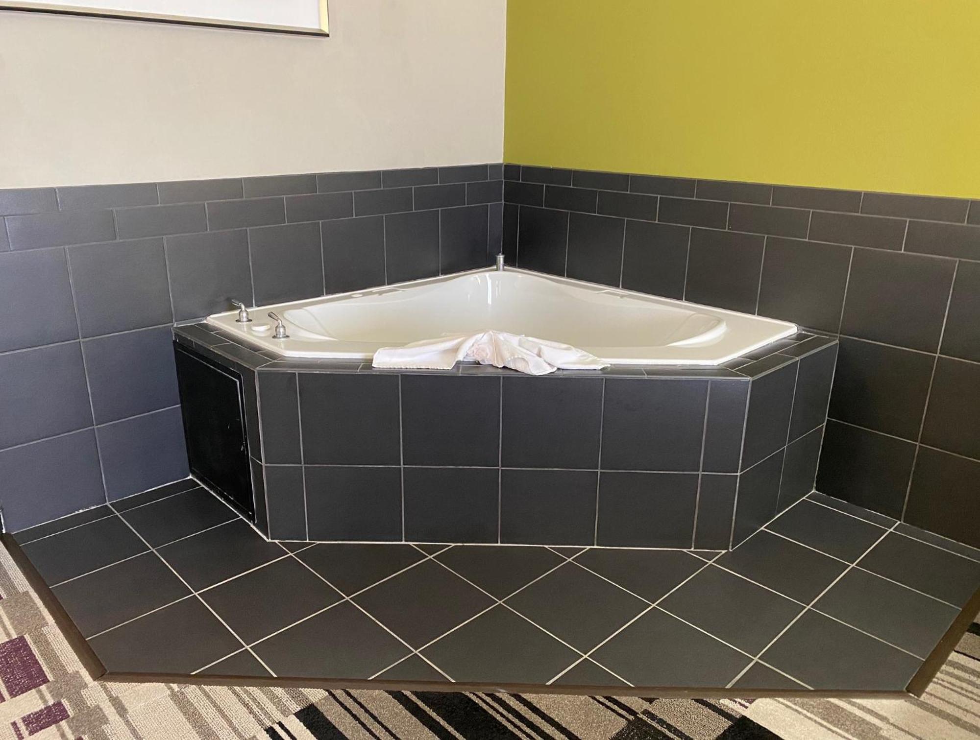 Hampton Inn By Hilton Leesville Fort Johnson Luaran gambar