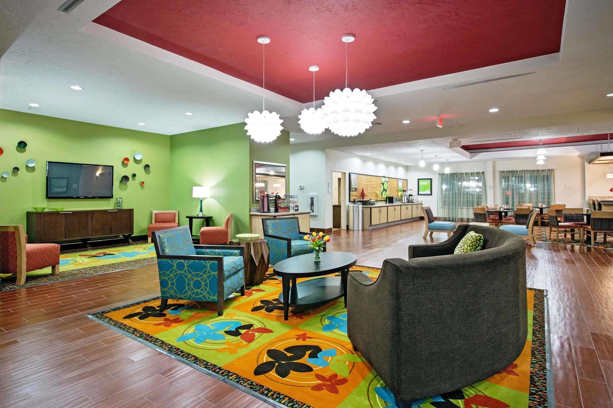 Hampton Inn By Hilton Leesville Fort Johnson Luaran gambar
